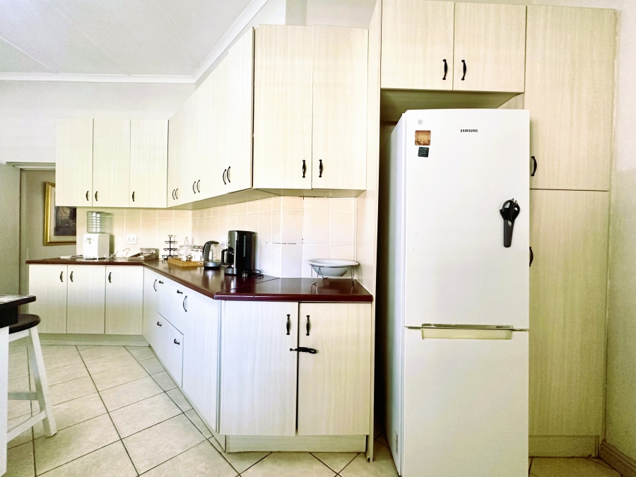 To Let 3 Bedroom Property for Rent in Riebeek Kasteel Western Cape